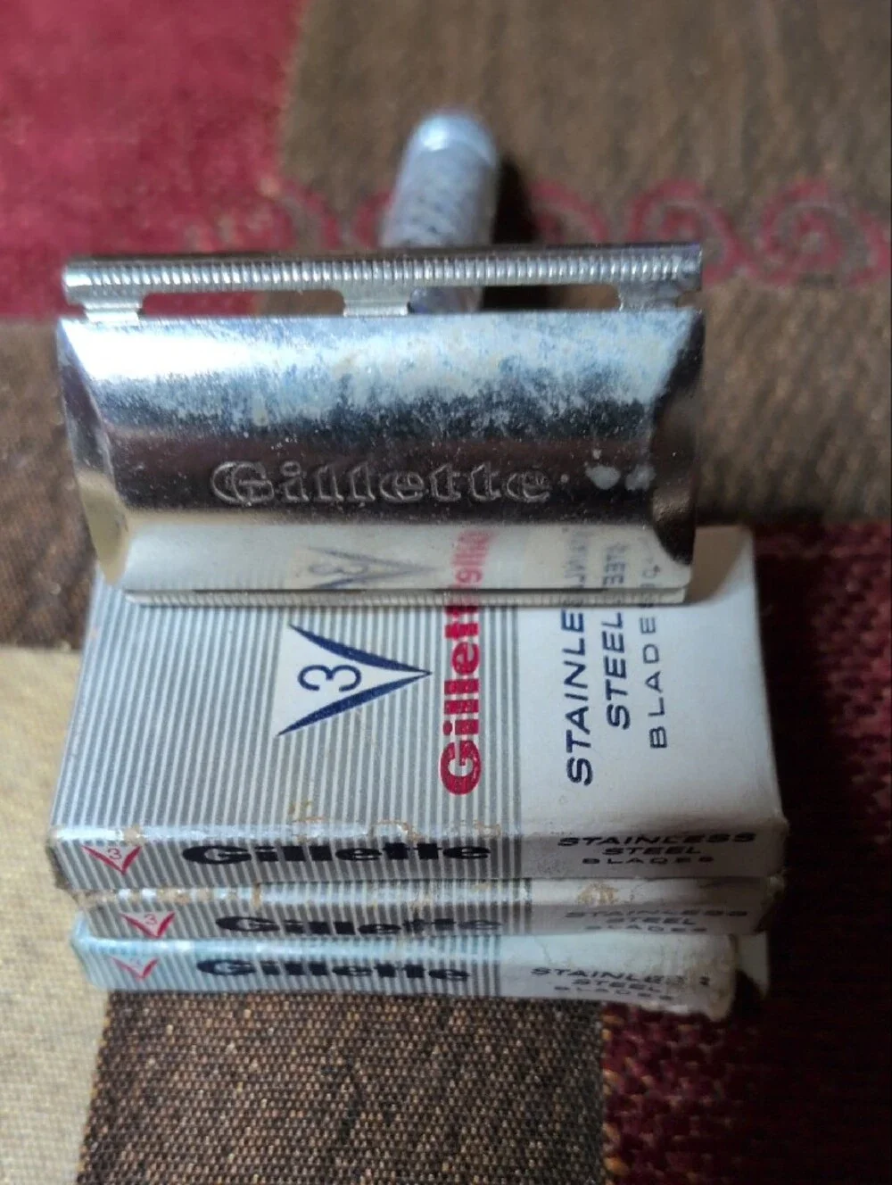 gillette stainless steel